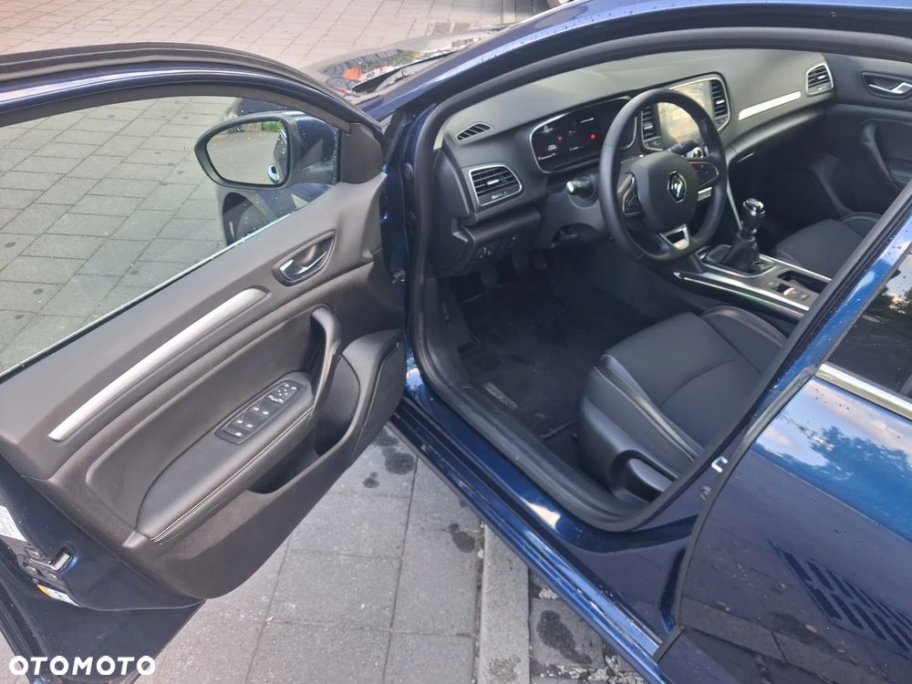 Renault Megane 1.3 TCe Techno - 6