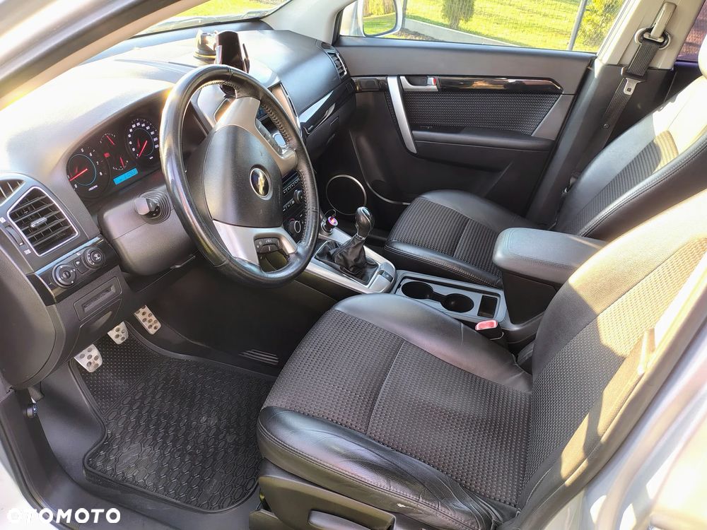 Chevrolet Captiva 2.4 FWD LT - 14