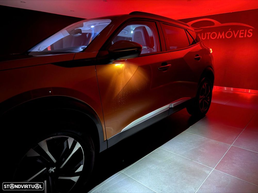 Peugeot 2008 1.2 PureTech Allure Pack - 41