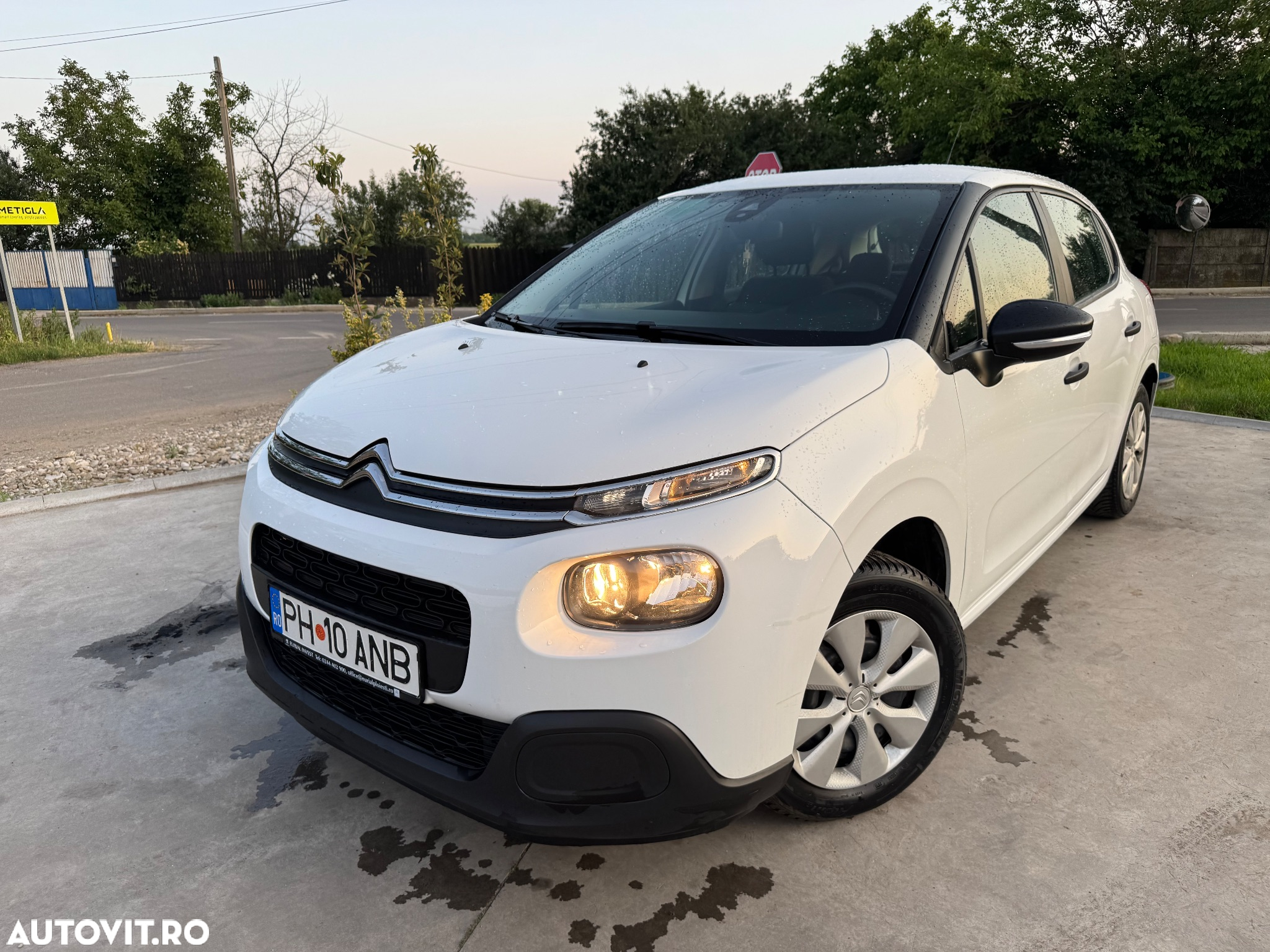 Citroën C3 1.2 PureTech BVM Live - 8