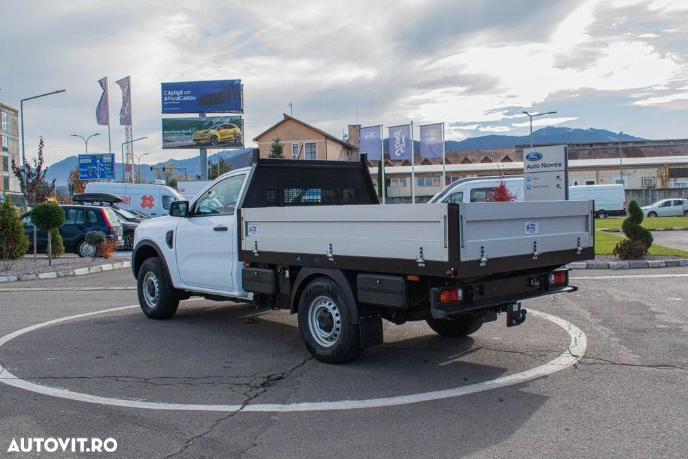 Ford Ranger - 12