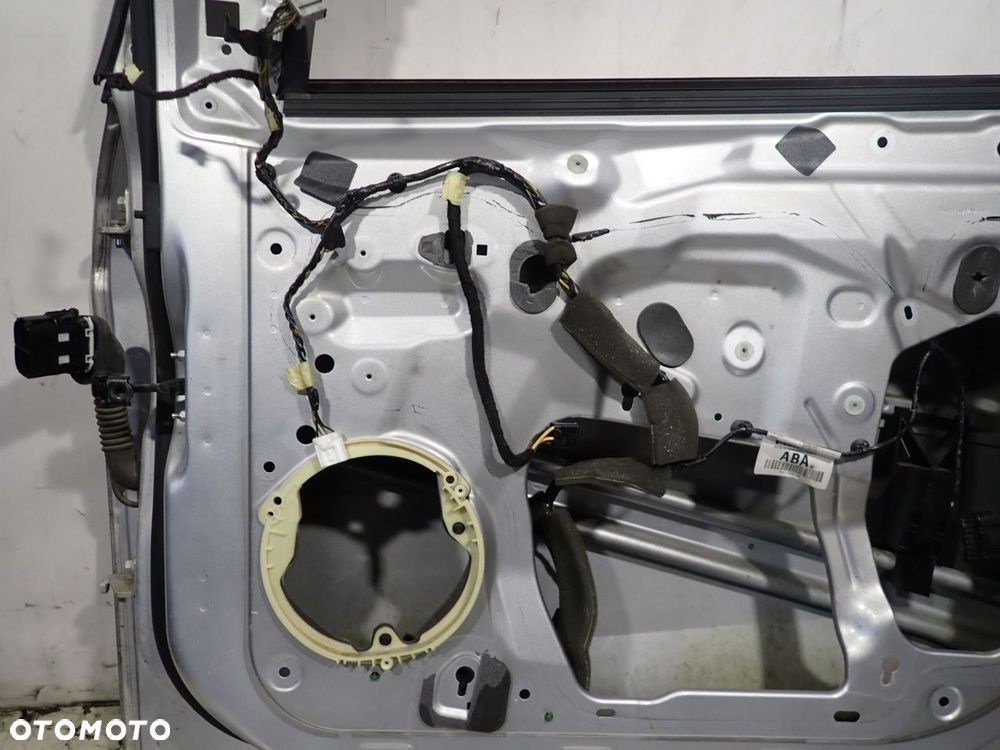 DRZWI PRAWY PRZÓD FORD FOCUS MK3 KOL:OB - 10