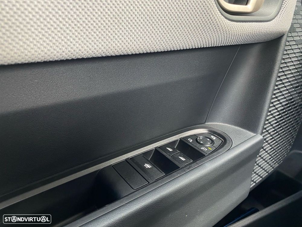 MINI Cabrio C Favoured M - 16