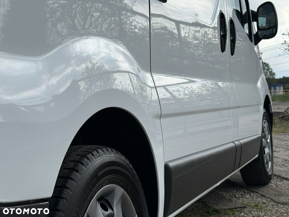 Renault Trafic - 16