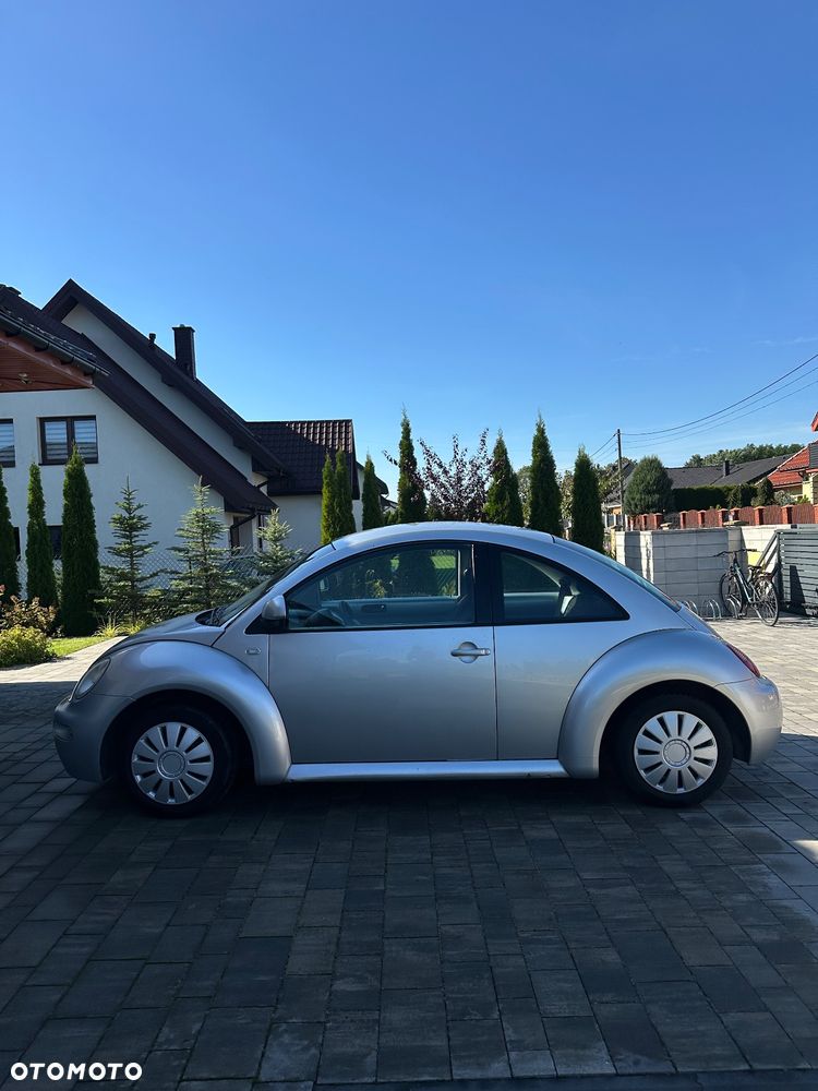 Volkswagen New Beetle 2.0 - 2