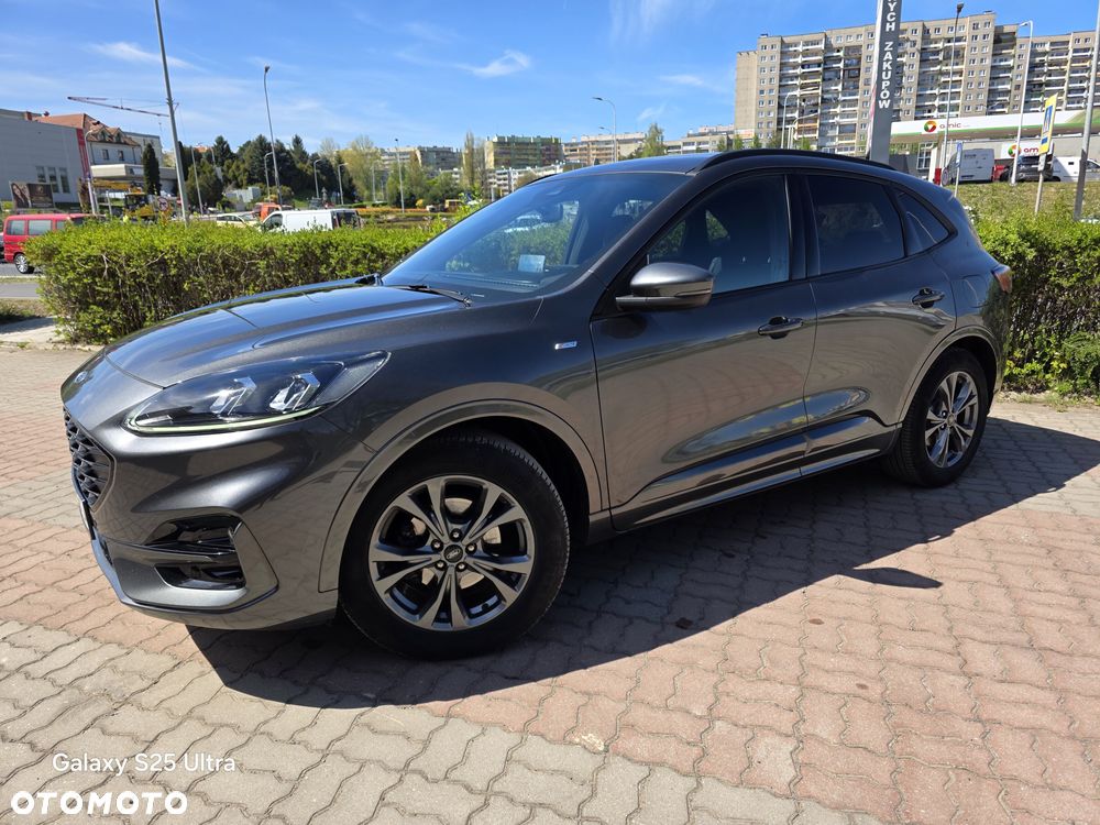 Ford Kuga 1.5 EcoBoost ST-LINE - 2