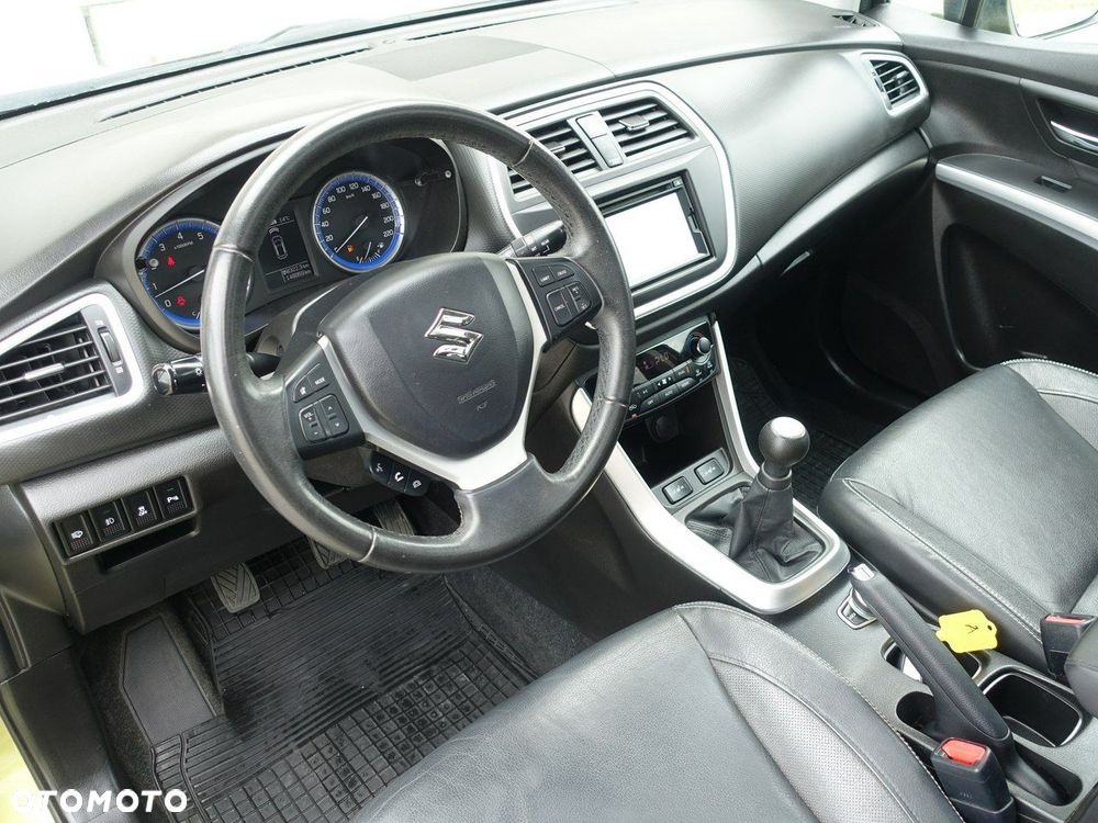 Suzuki SX4 S-Cross 1.6 VVT 4x4 limited - 14