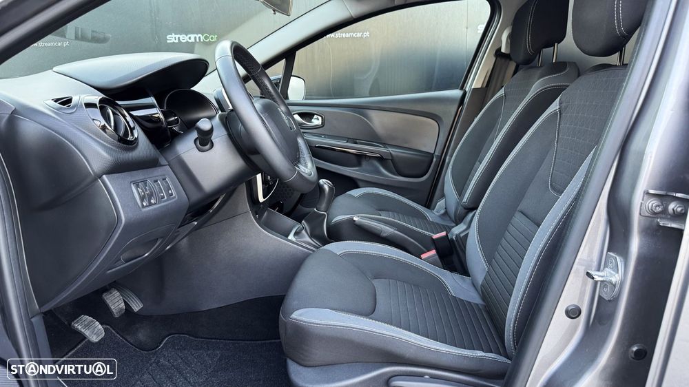 Renault Clio Sport Tourer 1.5 dCi Dynamique S - 11