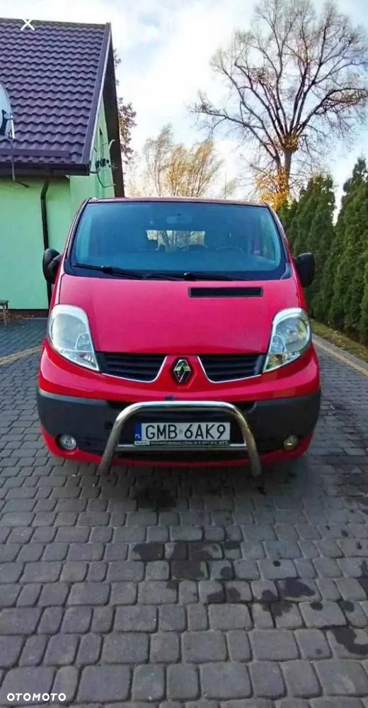 Renault Trafic - 1