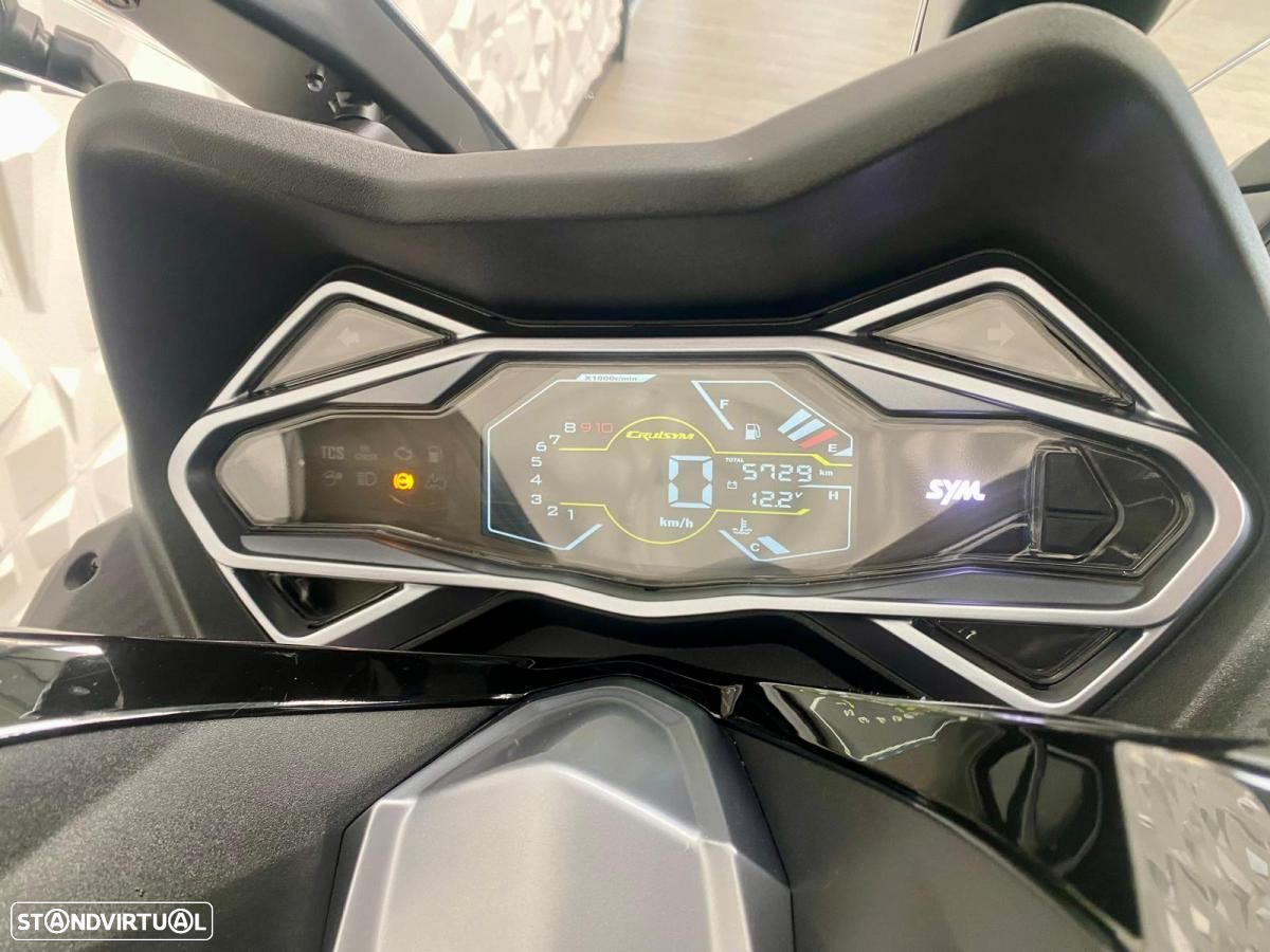 Sym Cruisym Alpha 300 - 7