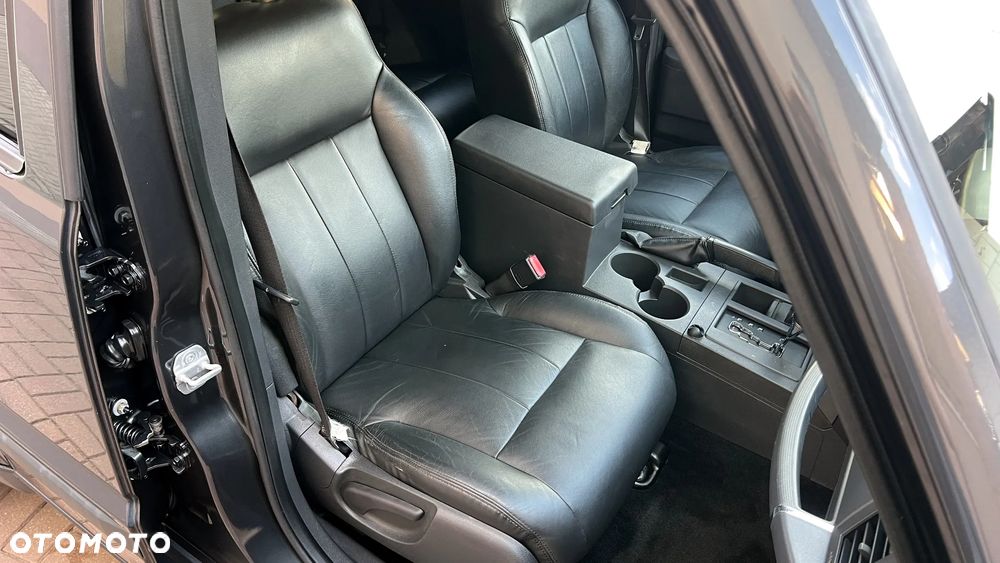 Jeep Cherokee 2.8 CRD Limited - 26