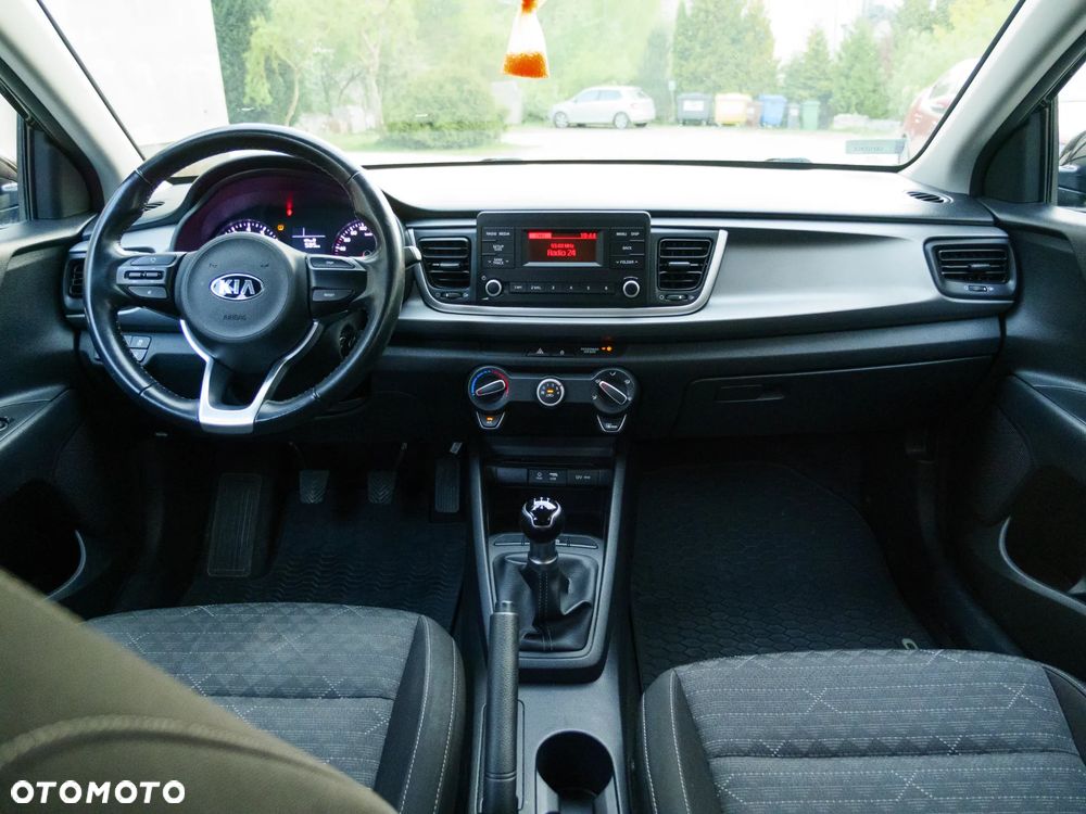 Kia Rio 1.2 M - 7