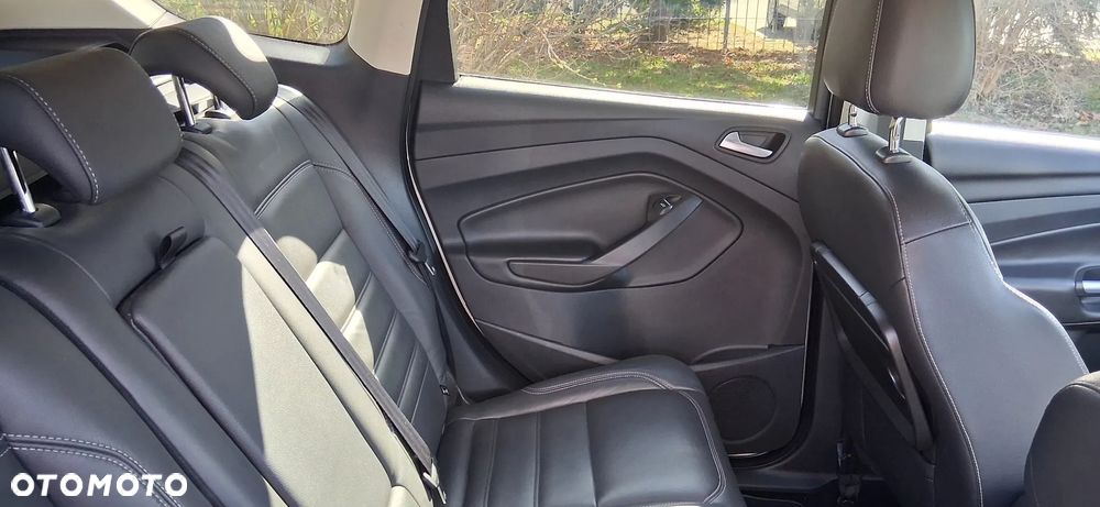 Ford Kuga 2.0 TDCi 4x4 Titanium - 19