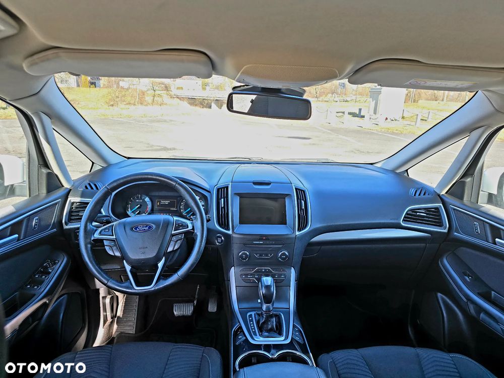 Ford S-Max 2.0 TDCi Titanium PowerShift - 12