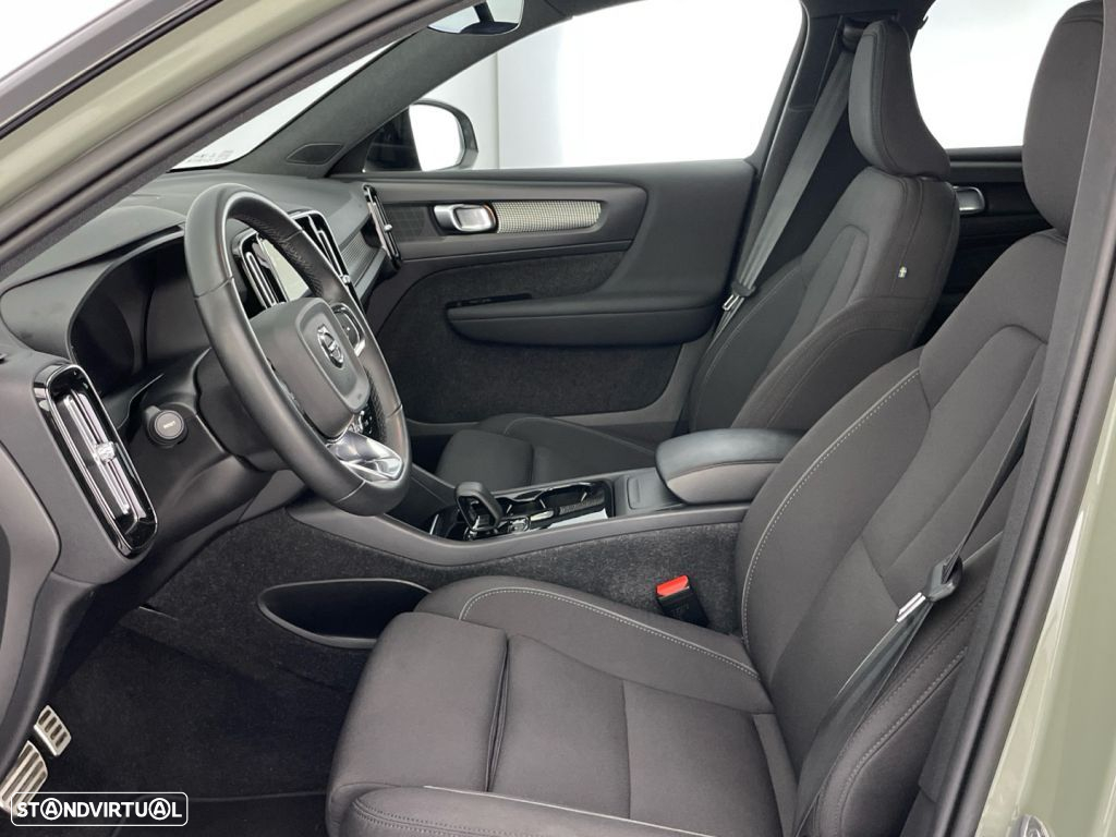 Volvo XC 40 Recharge Twin Pro - 11