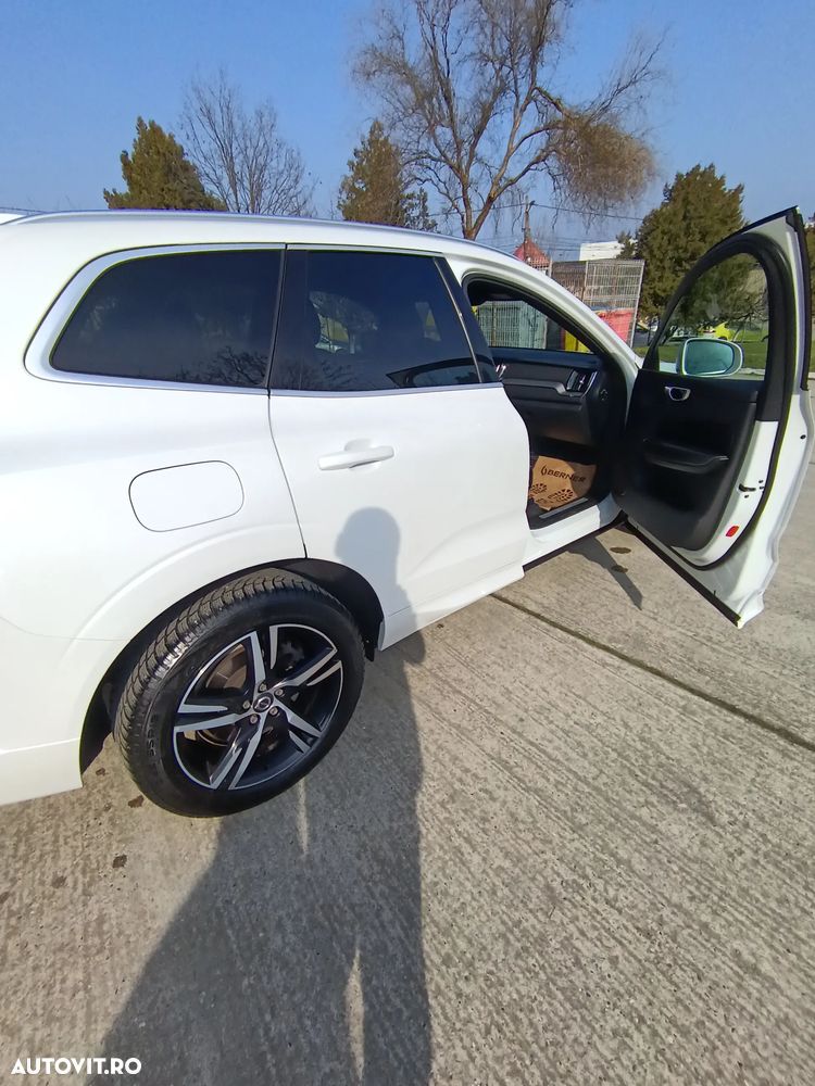 Volvo XC 60 D4 AWD Geartronic RDesign - 31