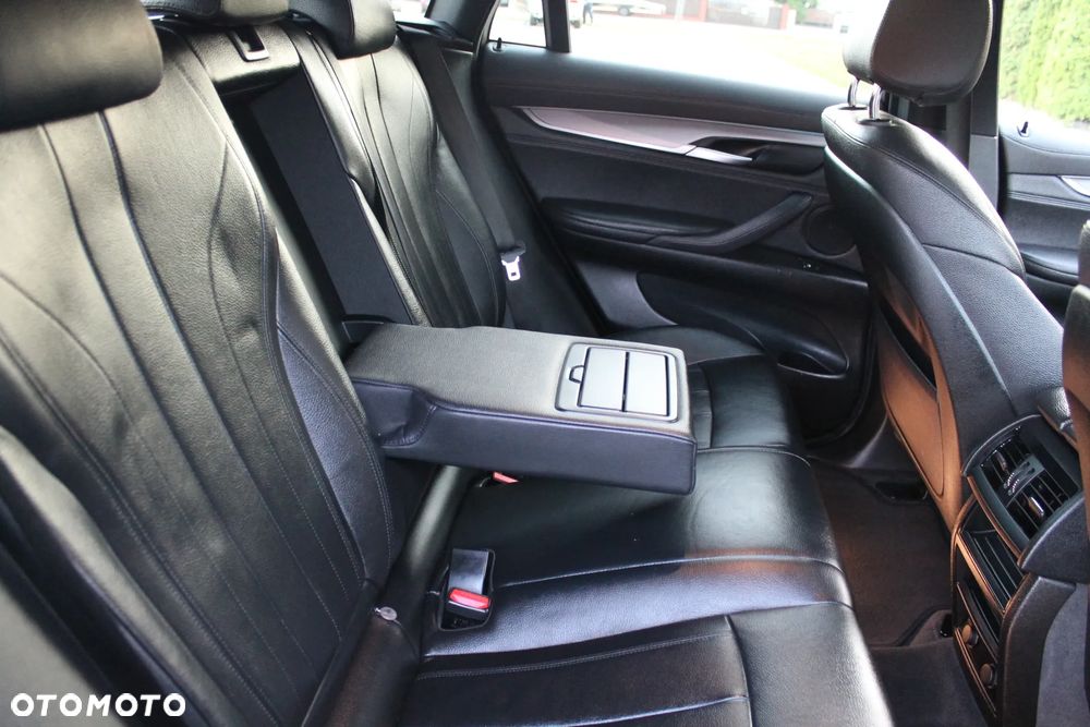 BMW X6 - 28
