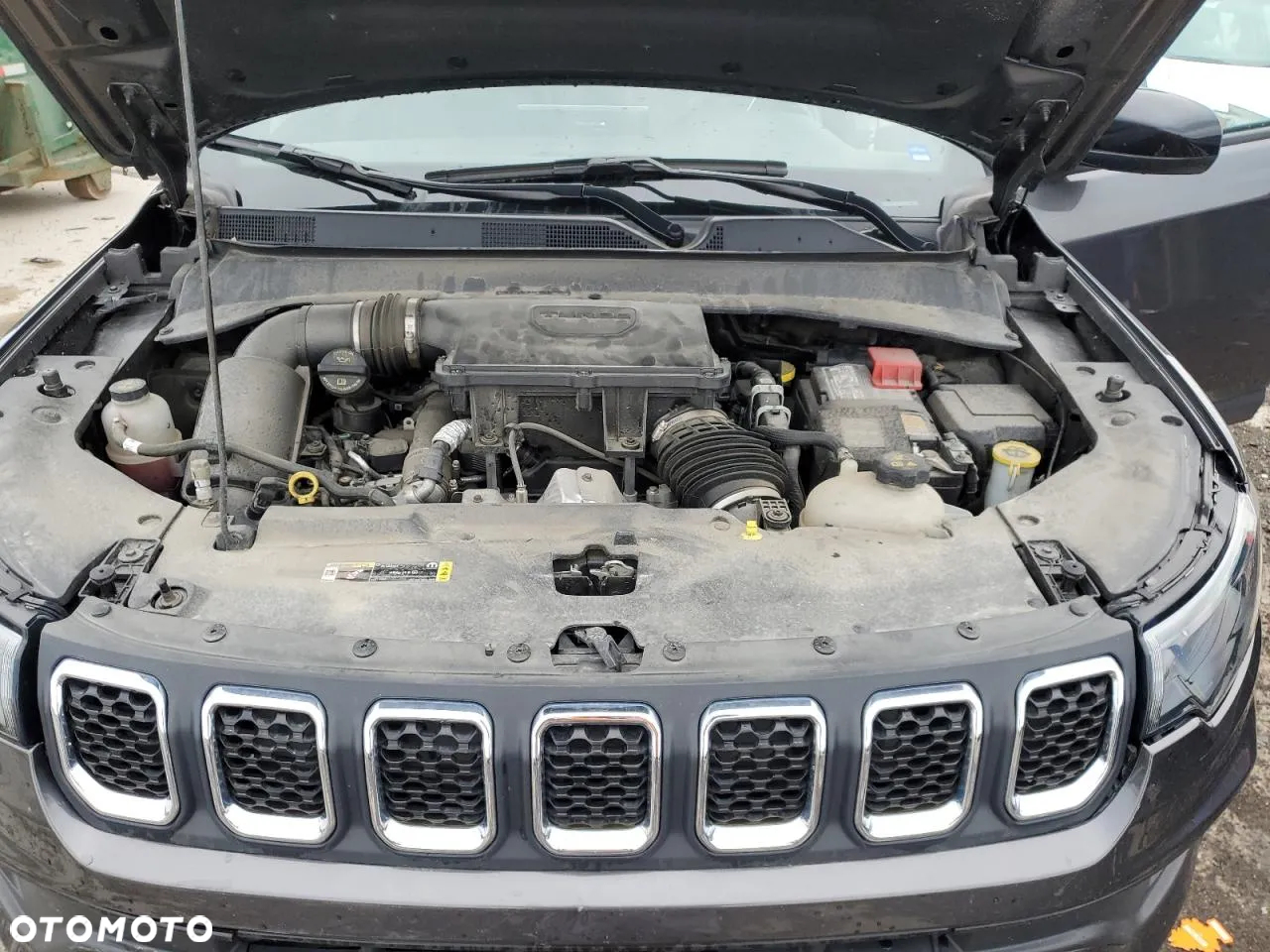 Jeep Compass - 12