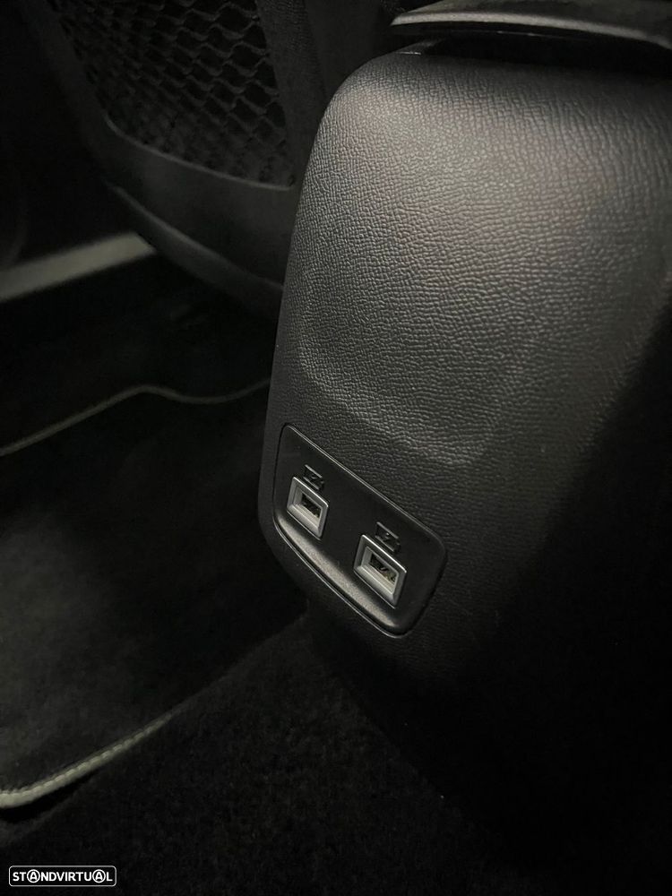 Peugeot 2008 1.2 PureTech GT - 27