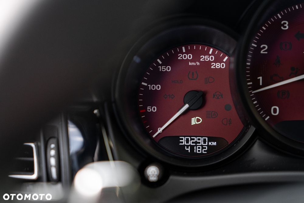 Porsche Macan S - 19