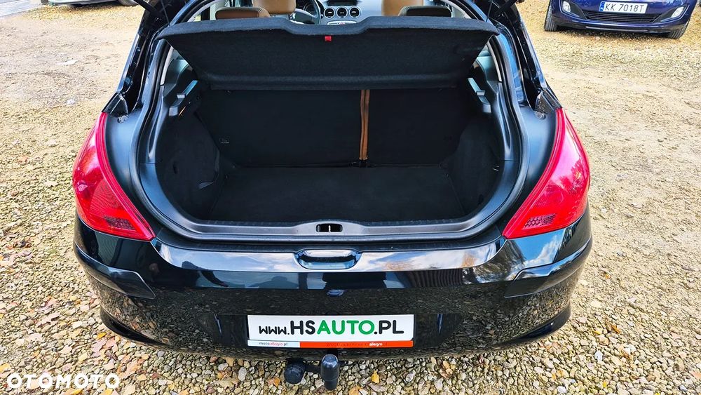 Peugeot 308 1.6 Premium Plus - 32