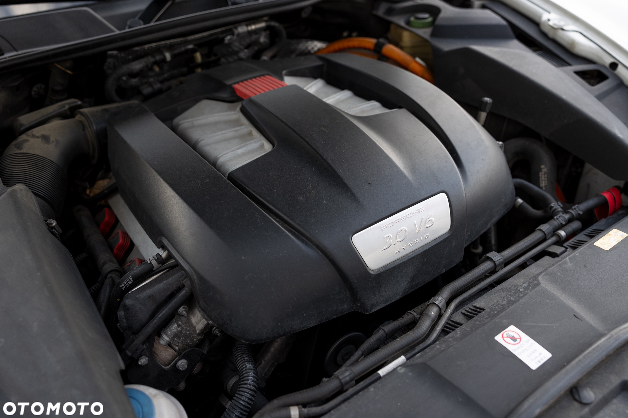Porsche Cayenne S Hybrid Tiptronic S - 22