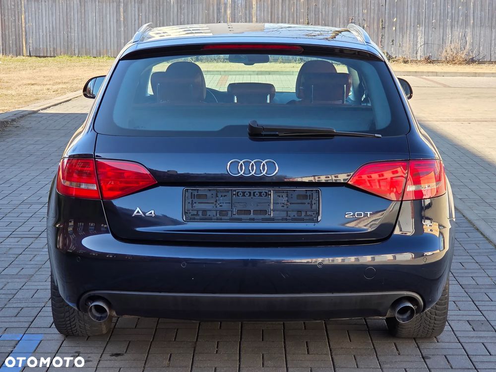 Audi A4 Avant 2.0 TFSI Ambiente - 4
