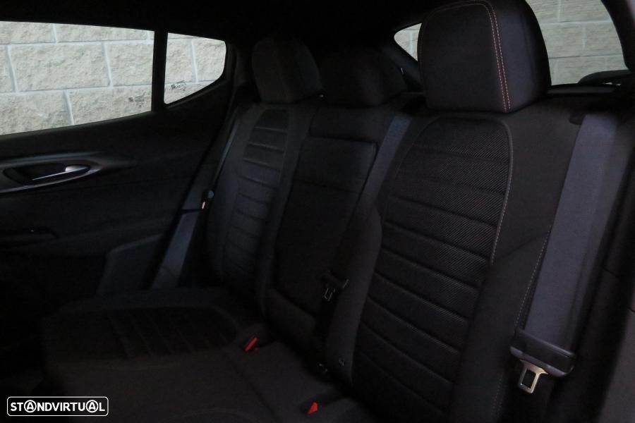 Alfa Romeo Tonale 1.3 Plug-In Hybrid Veloce e-AWD - 9