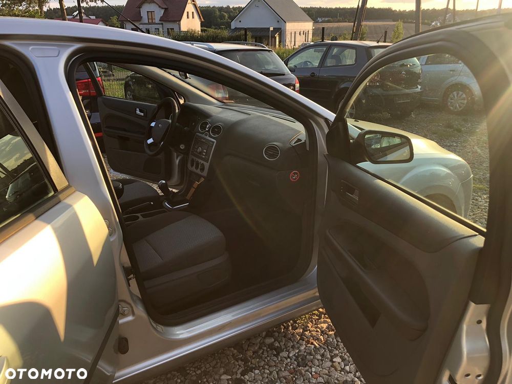 Ford Focus 1.6 TDCi Fun X - 17