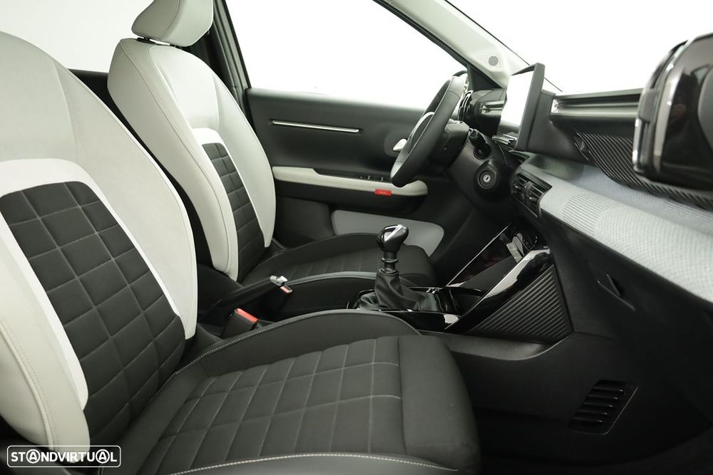 Citroën C3 1.2 PureTech Max - 21