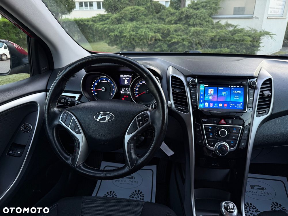 Hyundai i30 1.4 Fifa World Cup Edition - 6