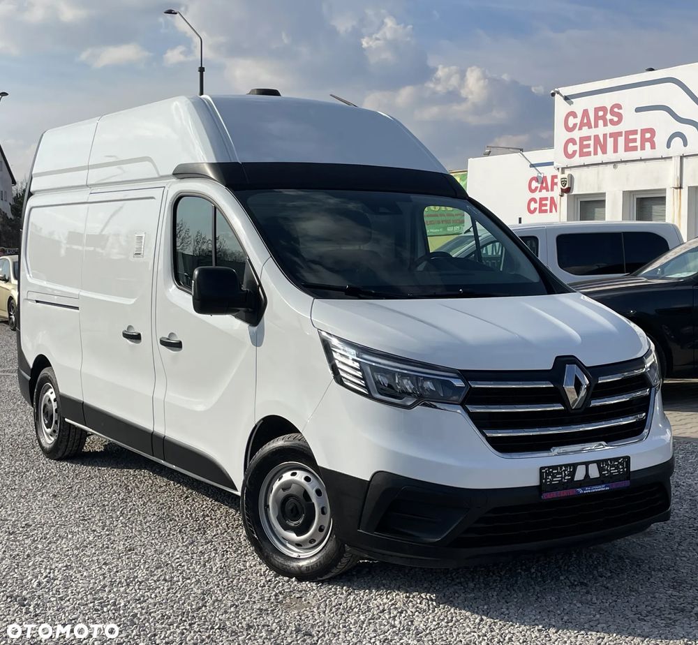 Renault Trafic - 13
