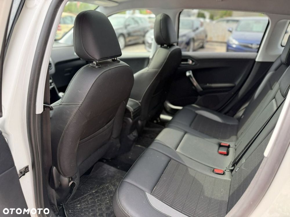 Peugeot 2008 PureTech 110 Stop&Start Crossway - 22