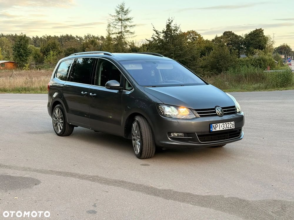 Volkswagen Sharan 2.0 TDI DSG (BlueMotion Technology) Highline - 2