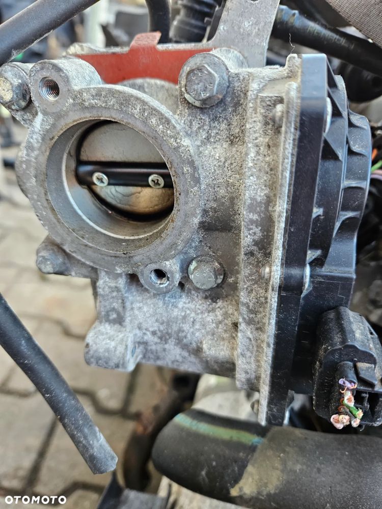 Renault Clio III 3 Modus Twingo 1.2 16V TCE 1.2 B przepustnica 8200578645   161202859R - 3