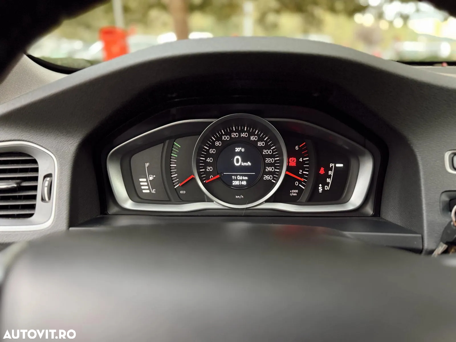 Volvo V60 D2 ECO Start-Stop Momentum - 24