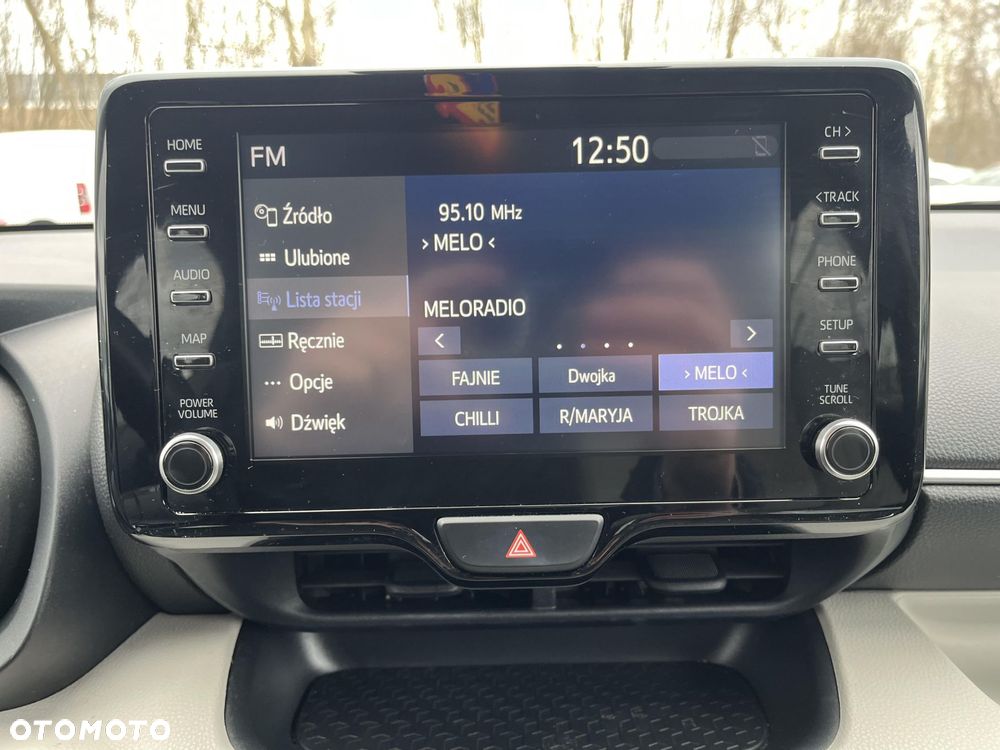 Toyota Yaris 1.5 Executive CVT - 10