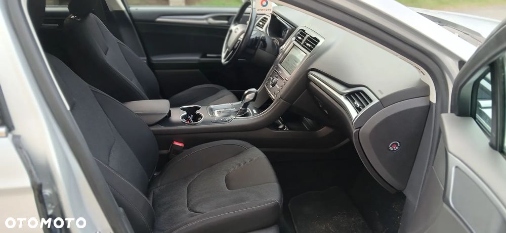 Ford Mondeo 2.0 EcoBlue Titanium - 13