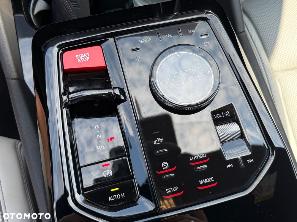BMW M5 PHEV - 24