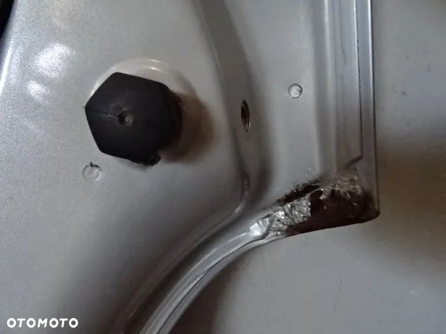 KLAPA TYŁ TYLNA SZYBA POKRYWA BAGAŻNIKA MAZDA 323F KOMBI LAK :18G NR416 - 19