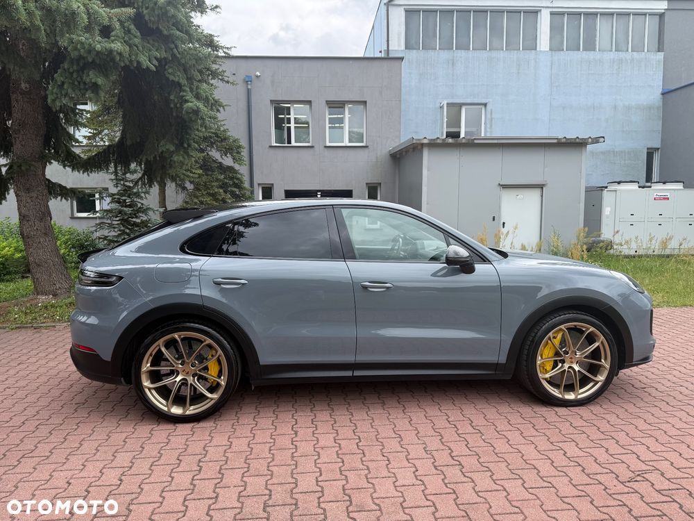 Porsche Cayenne Turbo GT - 4