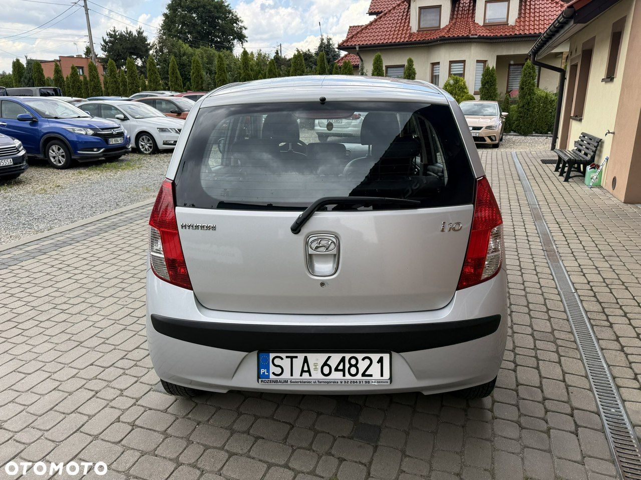 Hyundai i10 1.1 - 8