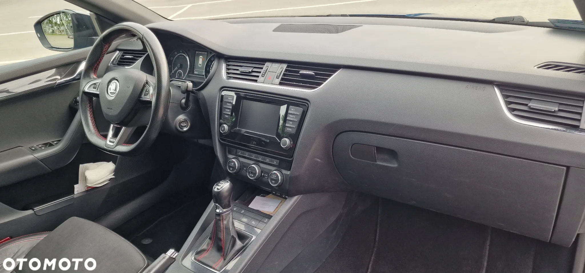 Skoda Octavia 2.0 TSI RS - 18