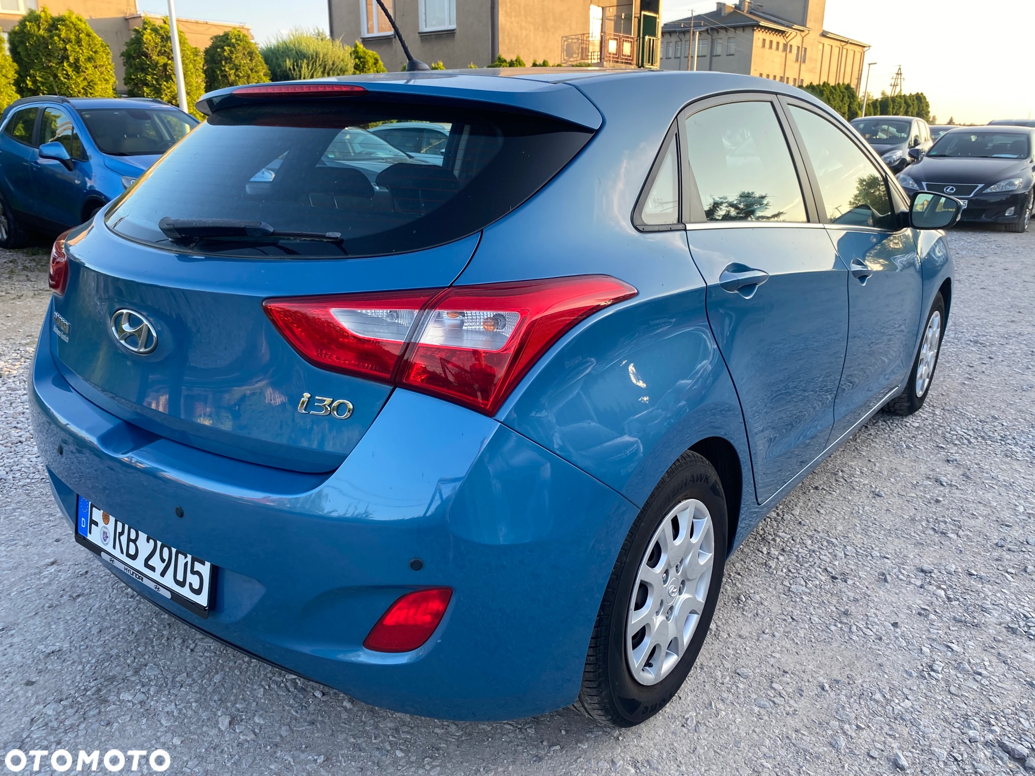 Hyundai i30 1.4 Intro Edition - 14