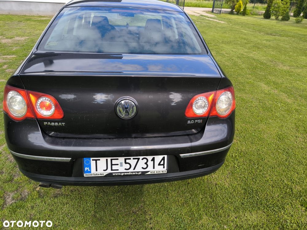 Volkswagen Passat - 6