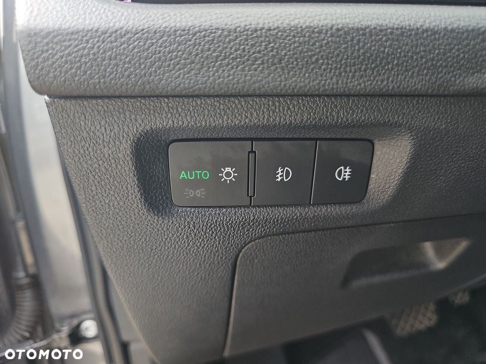 Skoda Octavia 2.0 TDI Style DSG - 27