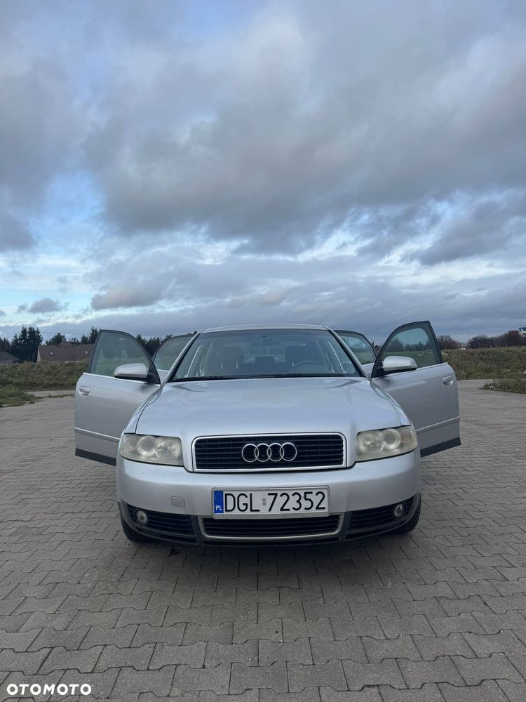 Audi A4 Limousine 2 - 4