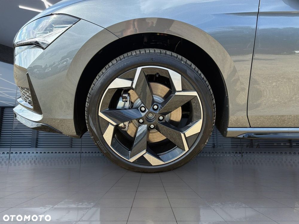 Skoda Superb 2.0 TSI Sportline DSG - 34