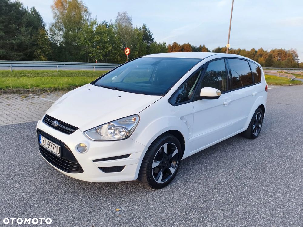 Ford S-Max 2.0 TDCi DPF Titanium - 4