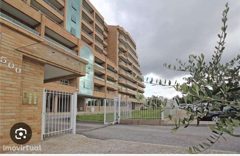 Vende-se Apartamento T3 condominio Mirante da Portela - Grande imagem: 3/3